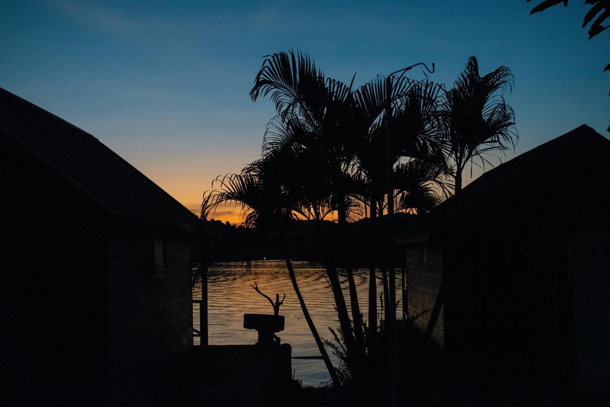 Sunset Nam Ngum Resort Vang Vieng Exteriör bild